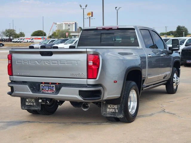 vehicle-img