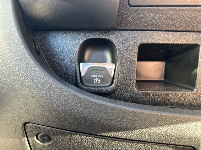 vehicle-img