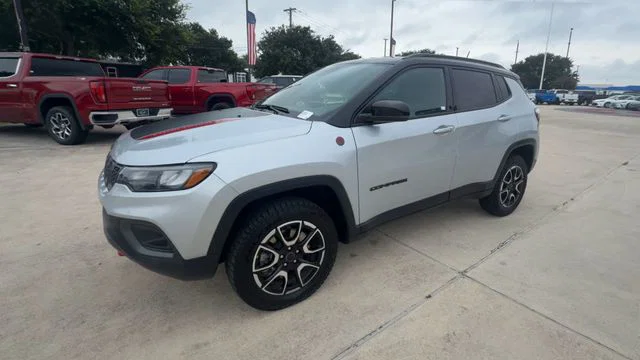 vehicle-img