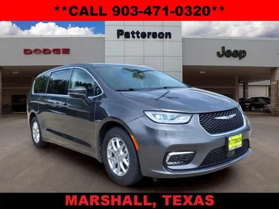 used 2023 CHRYSLER