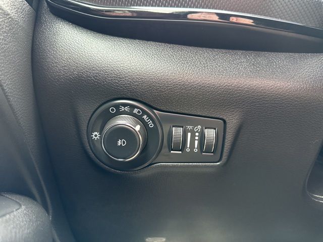 vehicle-img