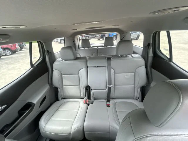 vehicle-img
