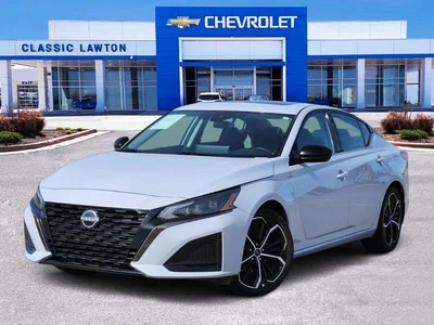 used 2025 NISSAN