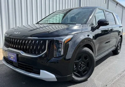 used 2025 KIA