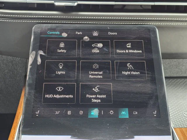 vehicle-img