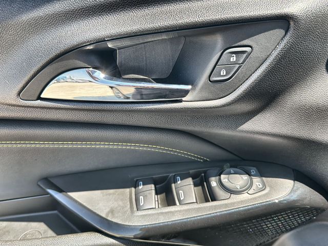 vehicle-img