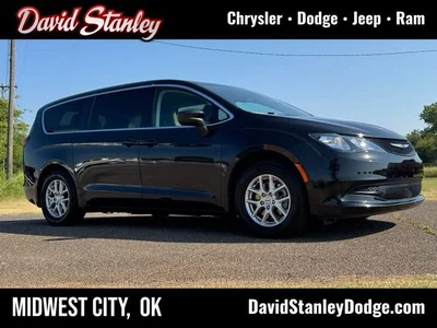 used 2023 CHRYSLER