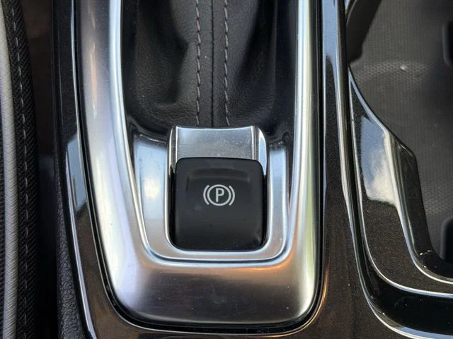 vehicle-img