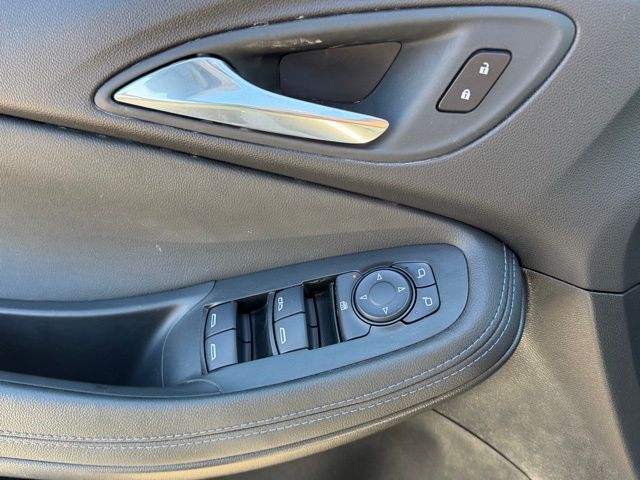 vehicle-img