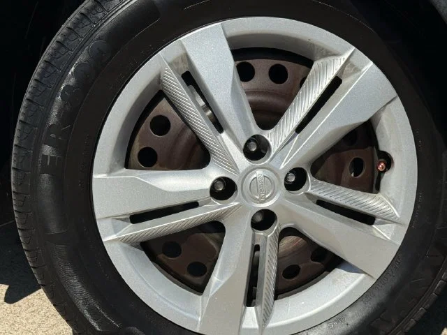 vehicle-img
