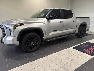 used 2025 TOYOTA