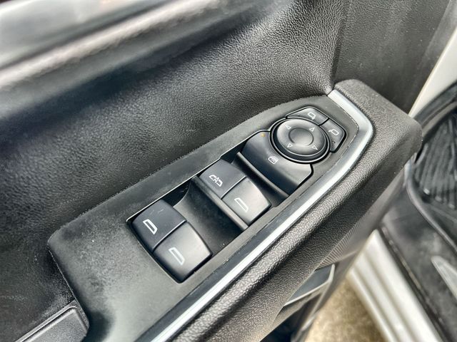 vehicle-img