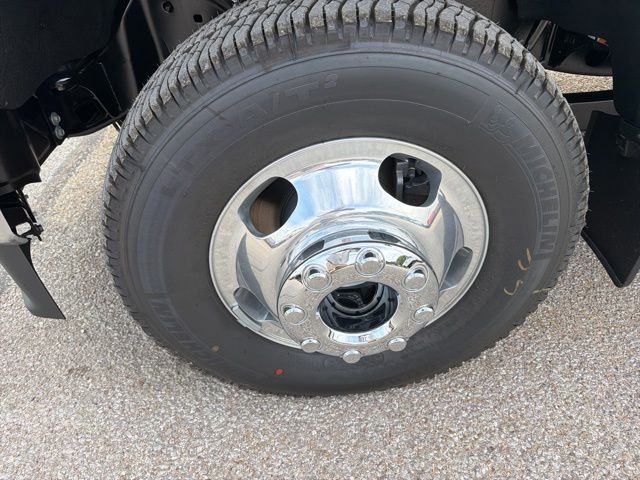 vehicle-img