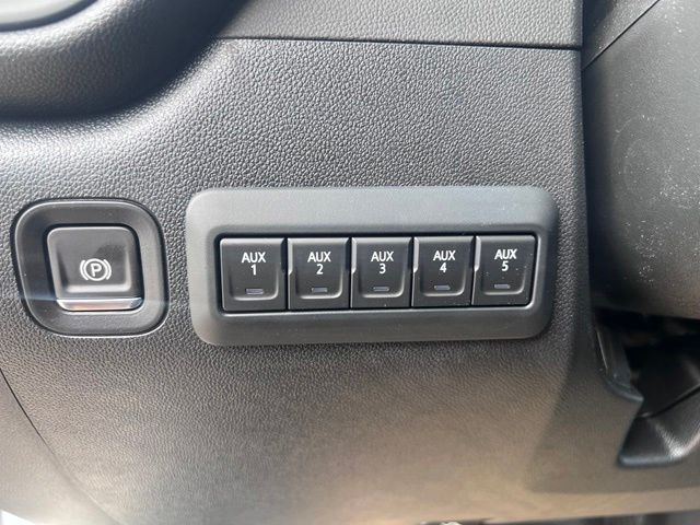 vehicle-img