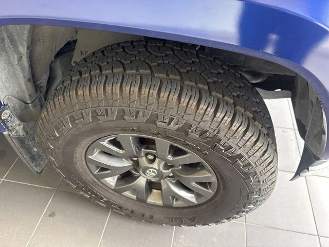 vehicle-img