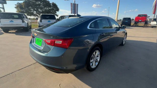 vehicle-img