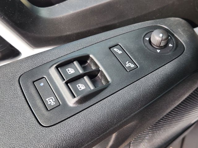 vehicle-img