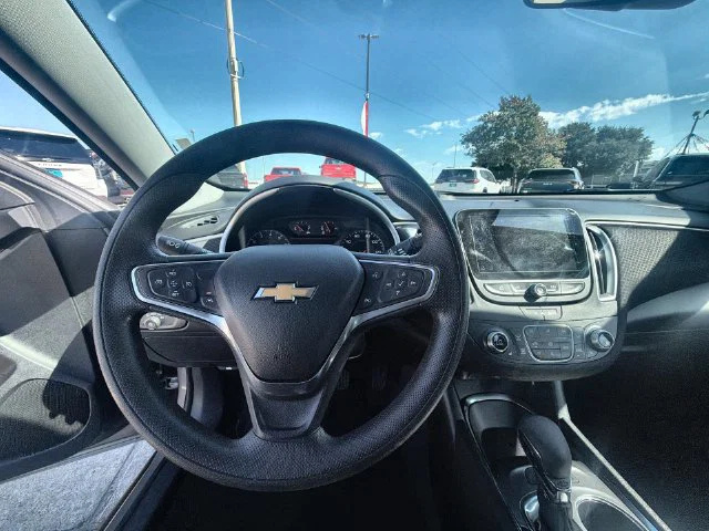 vehicle-img