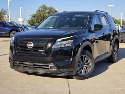 used 2025 NISSAN