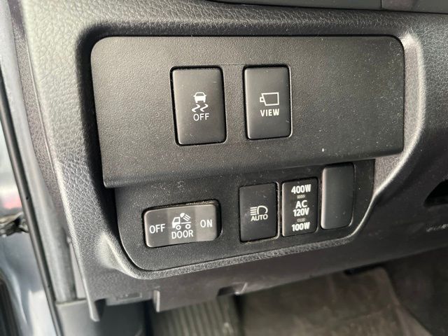 vehicle-img