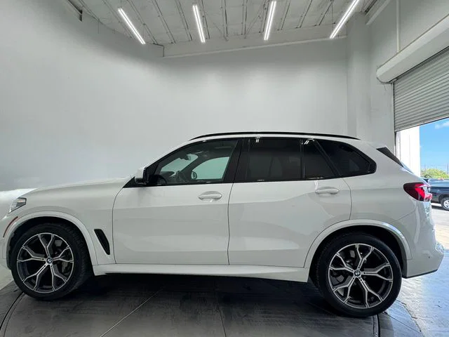 vehicle-img