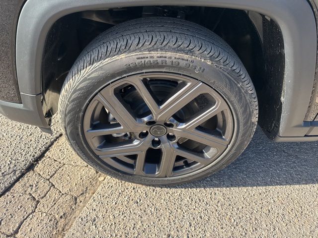 vehicle-img