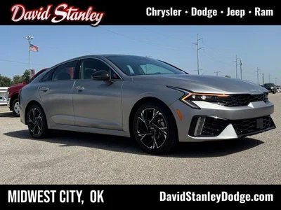 used 2025 KIA