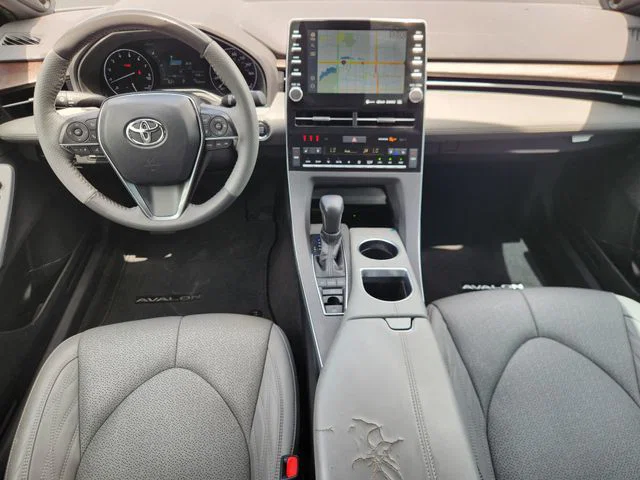 vehicle-img