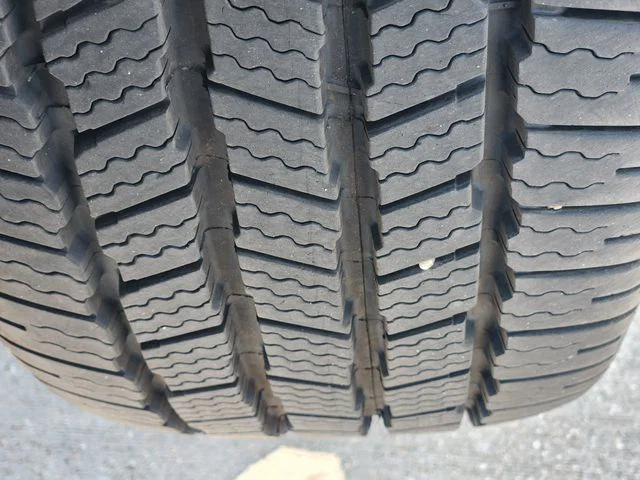 vehicle-img