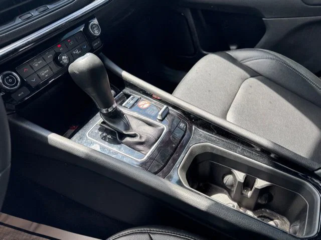 vehicle-img