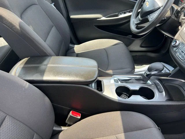 vehicle-img
