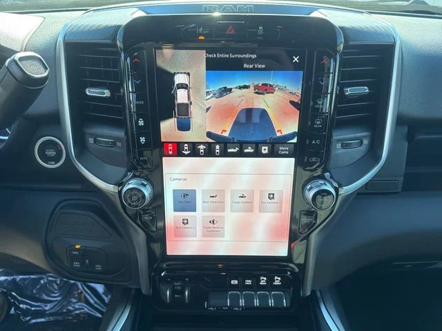 vehicle-img