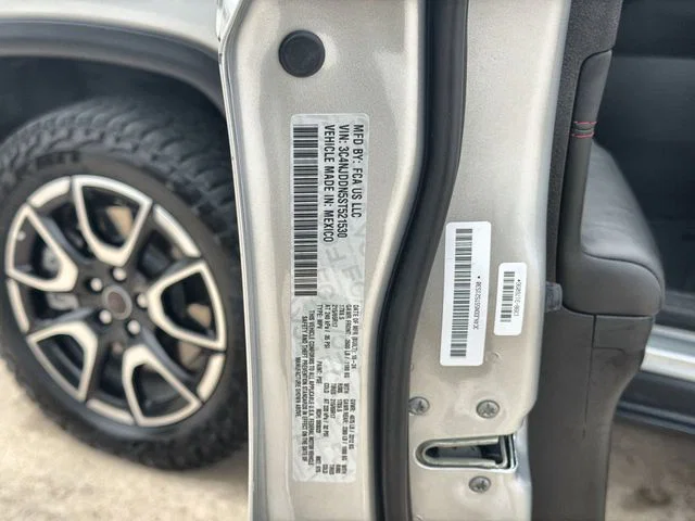 vehicle-img
