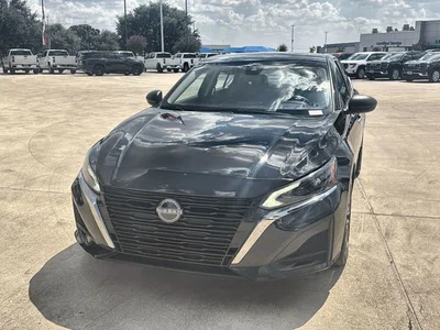 used 2025 NISSAN