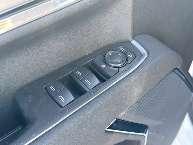vehicle-img