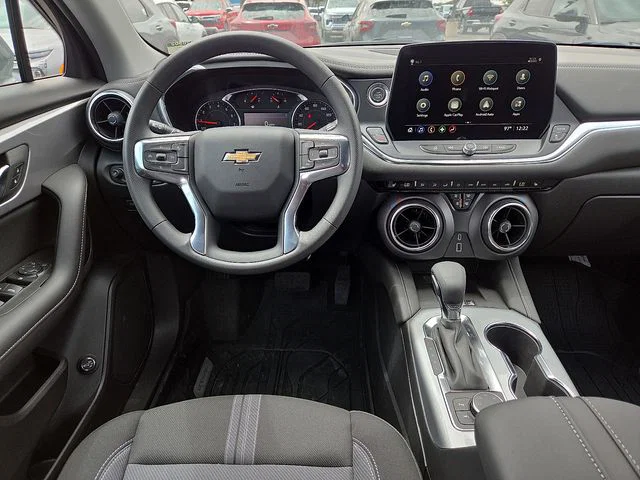 vehicle-img