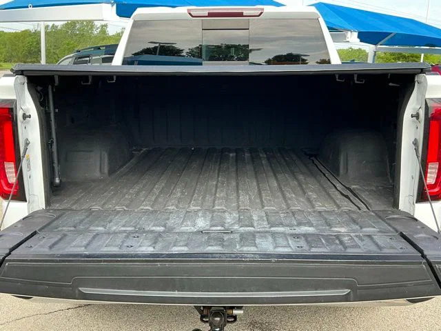 vehicle-img