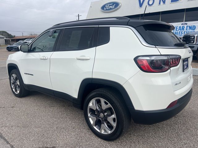 vehicle-img