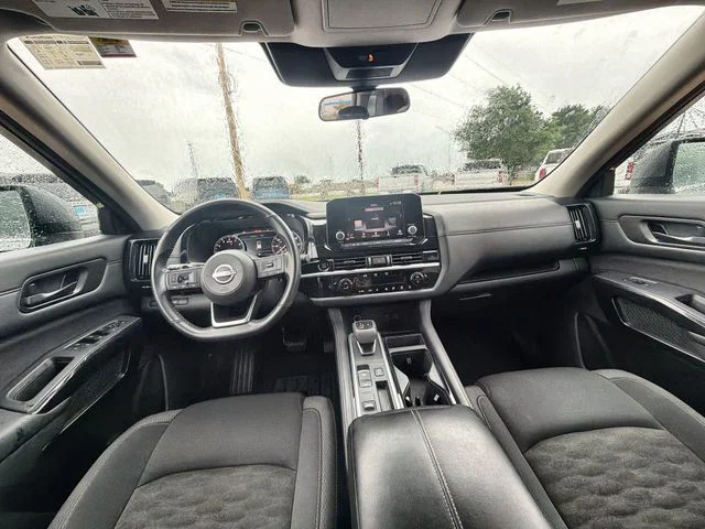 vehicle-img