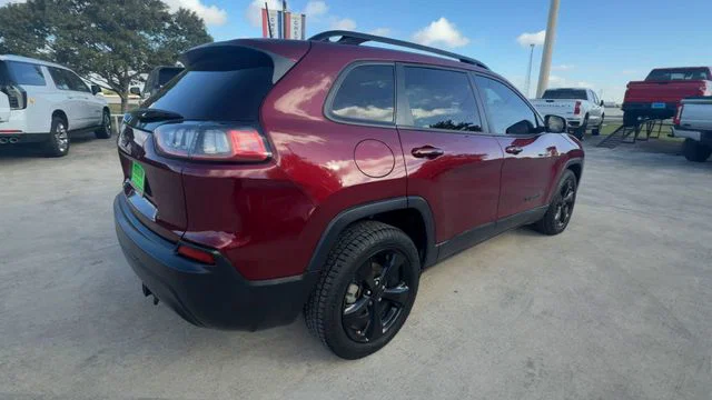 vehicle-img