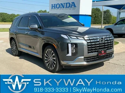 used 2025 HYUNDAI