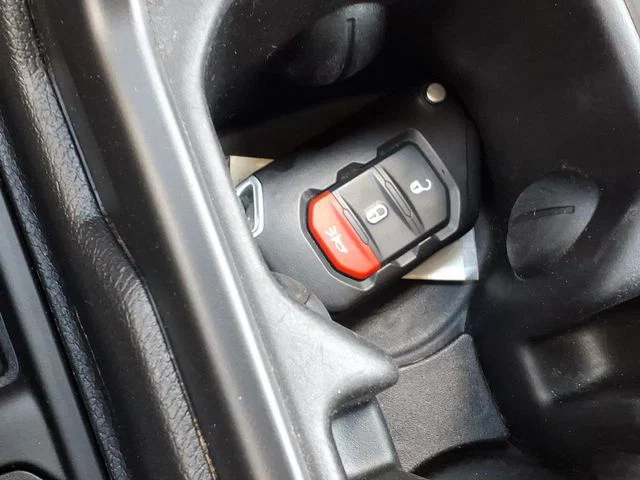 vehicle-img
