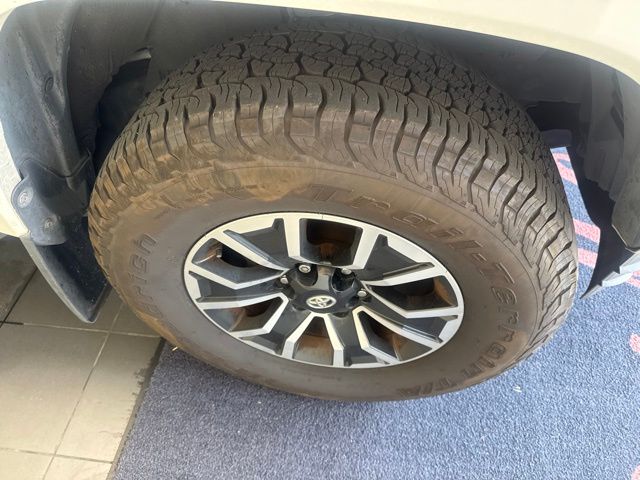 vehicle-img