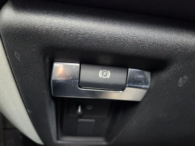 vehicle-img