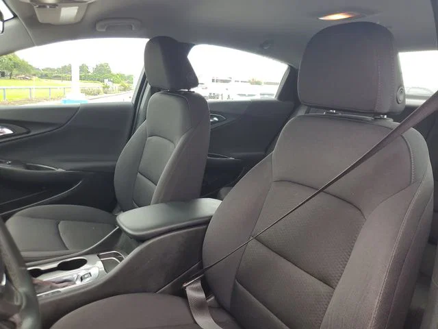 vehicle-img