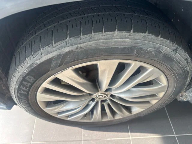 vehicle-img