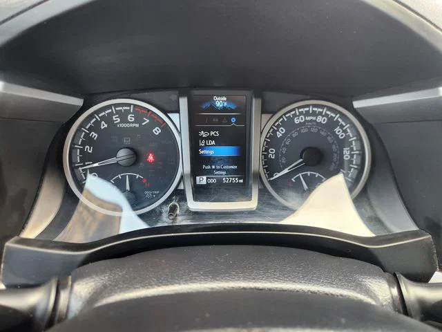 vehicle-img