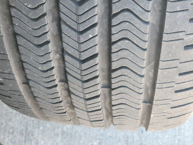 vehicle-img