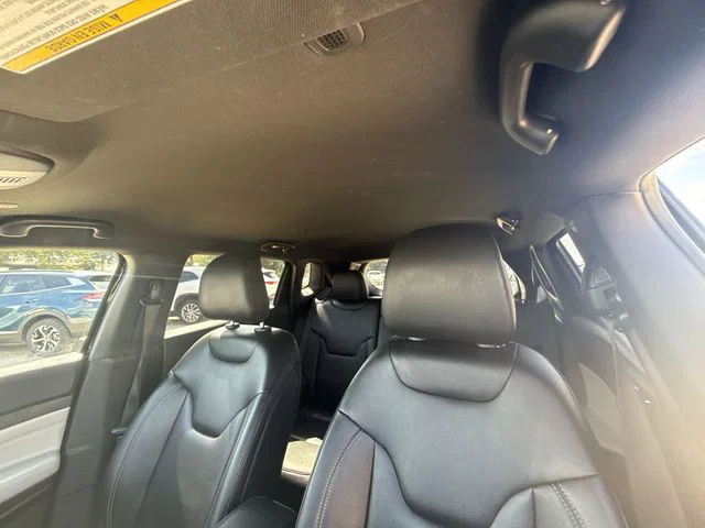 vehicle-img