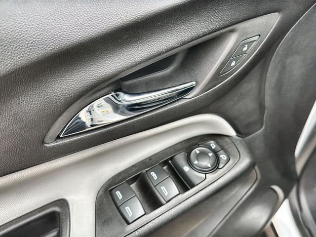 vehicle-img